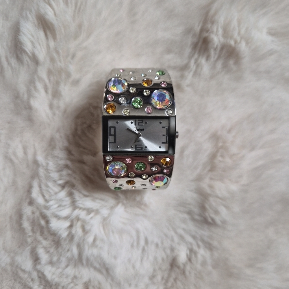 Vintage Y2K Watch Vivani Cuff Bracelet Style Silver Tone Rhinestones Bling Bling